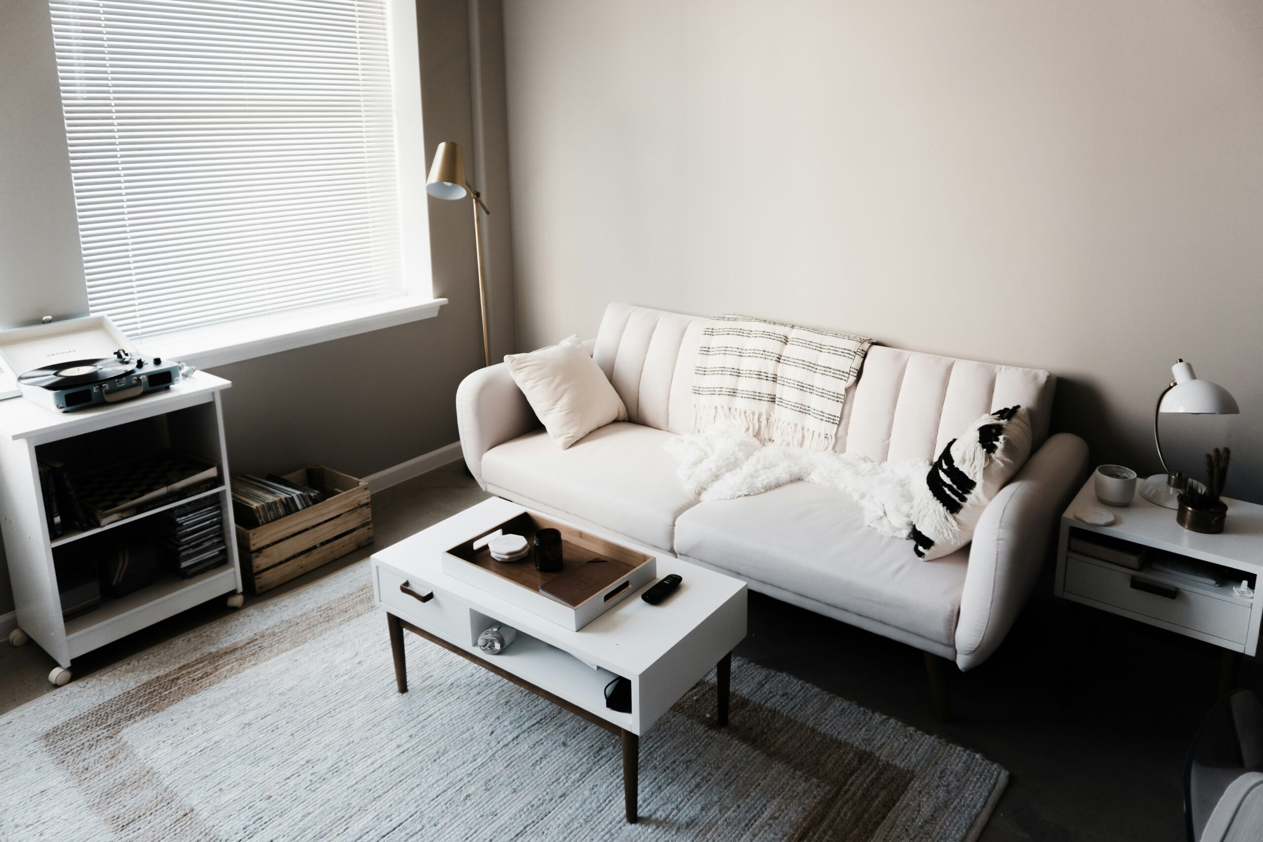 Minimalist Home Decor: Less is More